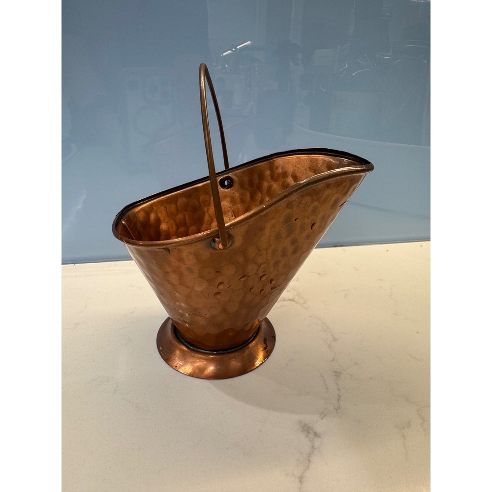 Gregorian Copper Hand Hammered Miniature Coal Scuttle Bucket Made in USA Vintage